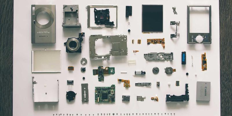 企业级API经济：战略规划与财务顾问如何构建开放生态与安全治理的平衡之道